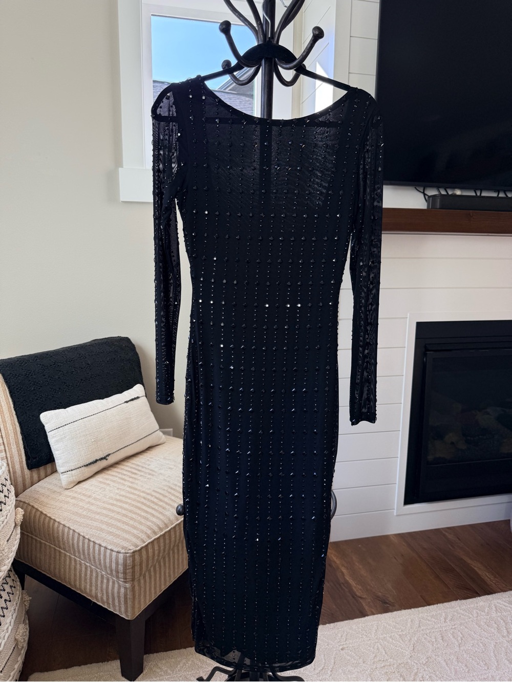 Elegant Black Beaded Long-Sleeve Mesh Dress
